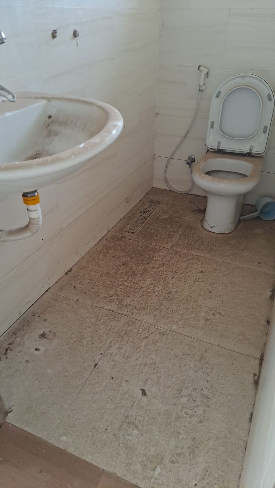 Bathroom – post-construction cleaning – CleanPro Profession Cleaning & Fumigation Dar es Salaam